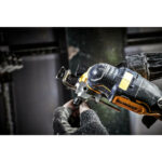 DEWALT DCS356NT-XJ 20V MAX XR BRUSHLESS OSCILLATING MULTI-TOOL (BARE TOOL) - Image 5